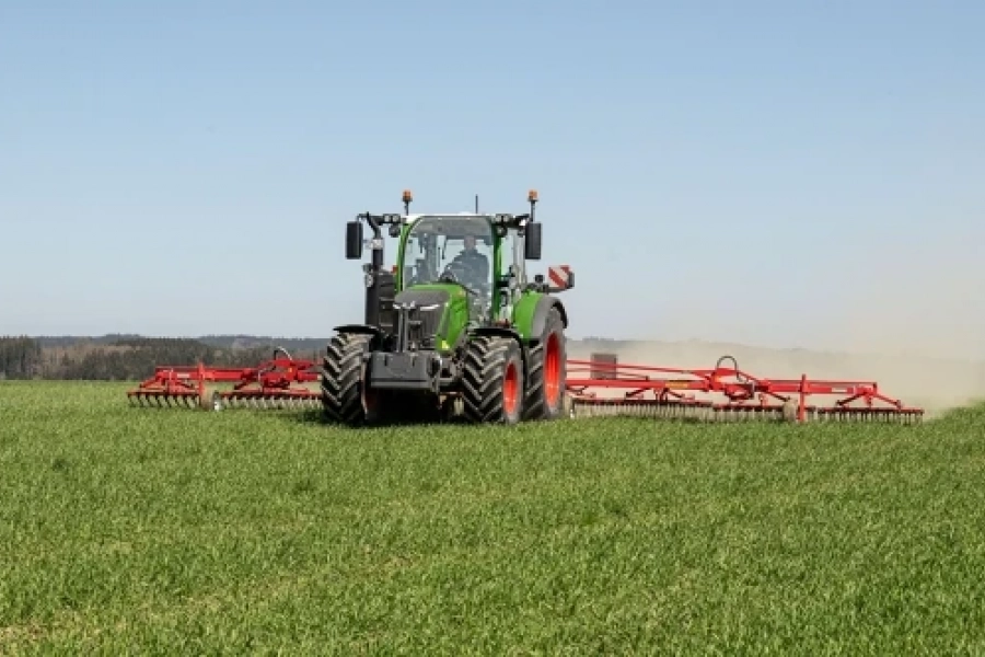 Fendt 300 Vario Gen5